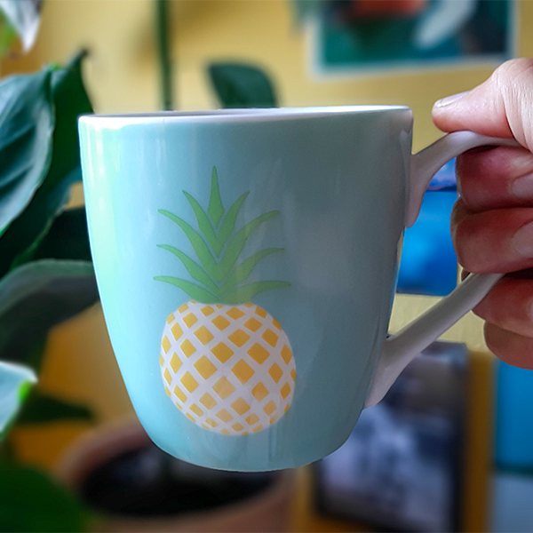 12 von 12 Tasse mit Grüntee 